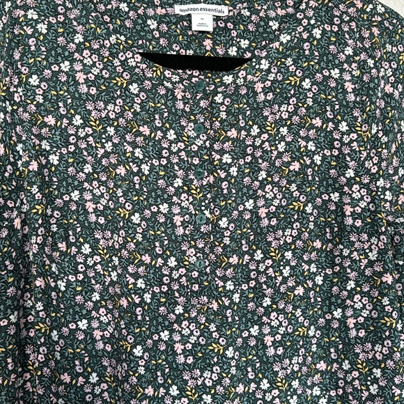 NWT Floral Dress - Picture 7 of 8